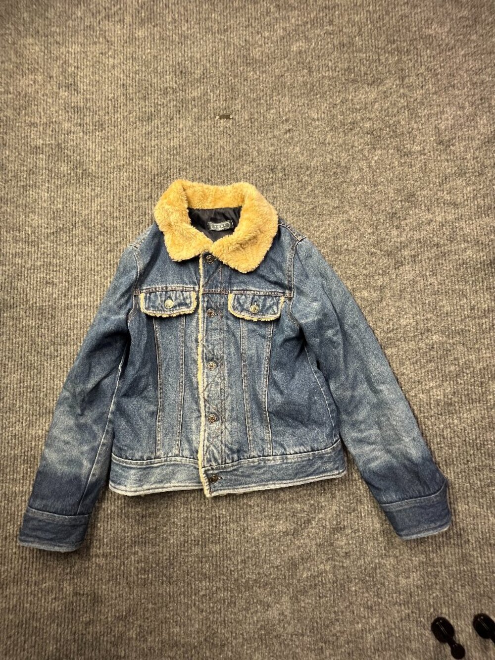 REAL Kids Sherpa Collar Denim Trucker Jacket | Youth Size 6–7 | Lined Snap Butt